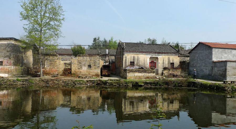 武汉城市与乡村文化交融发展，城市文化乡村化，乡村文化城市化